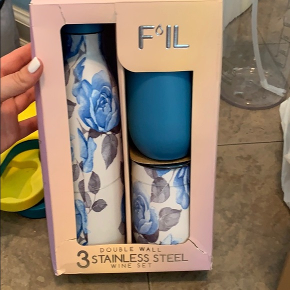 fil Other - Water bottle and 2 wine thermoses